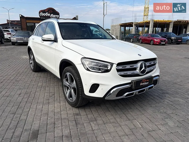 Mercedes-Benz GLC-Class 2022