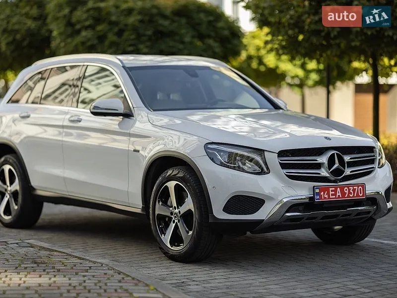 Mercedes-Benz GLC-Class