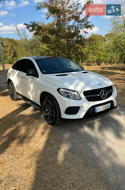 Внедорожник / Кроссовер Mercedes-Benz GLE-Class Coupe 2017 в 