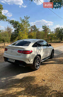 Внедорожник / Кроссовер Mercedes-Benz GLE-Class Coupe 2017 в 