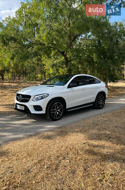Внедорожник / Кроссовер Mercedes-Benz GLE-Class Coupe 2017 в 