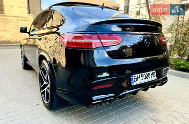 Позашляховик / Кросовер Mercedes-Benz GLE-Class Coupe 2017 в 