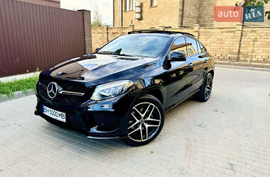 Позашляховик / Кросовер Mercedes-Benz GLE-Class Coupe 2017 в 