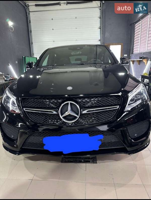 Внедорожник / Кроссовер Mercedes-Benz GLE-Class Coupe 2016 в Хусте