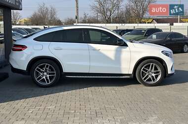 Внедорожник / Кроссовер Mercedes-Benz GLE-Class Coupe 2016 в 