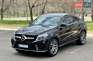 Позашляховик / Кросовер Mercedes-Benz GLE-Class Coupe 2015 в 