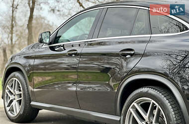 Позашляховик / Кросовер Mercedes-Benz GLE-Class Coupe 2015 в 