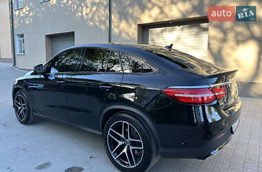 Позашляховик / Кросовер Mercedes-Benz GLE-Class Coupe 2019 в 