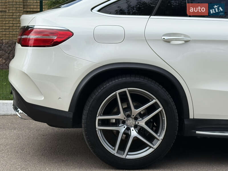 Внедорожник / Кроссовер Mercedes-Benz GLE-Class Coupe 2015 в Ровно