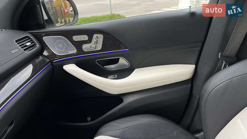 Позашляховик / Кросовер Mercedes-Benz GLE-Class Coupe 2020 в Львові фото 21 Позашляховик / Кросовер Mercedes-Benz GLE-Class Coupe 2020 в Львові