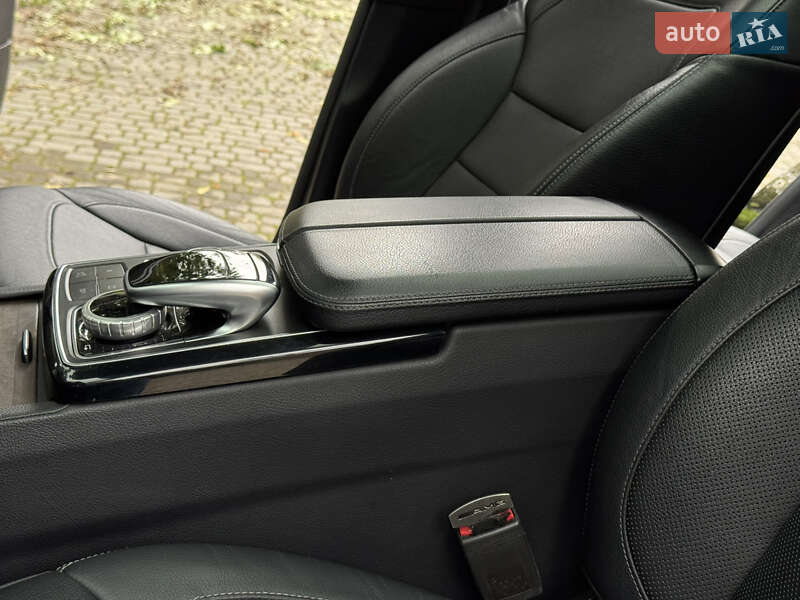 Внедорожник / Кроссовер Mercedes-Benz GLE-Class Coupe 2017 в Дрогобыче фото 125 Внедорожник / Кроссовер Mercedes-Benz GLE-Class Coupe 2017 в Дрогобыче