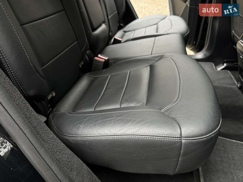 Внедорожник / Кроссовер Mercedes-Benz GLE-Class Coupe 2017 в Дрогобыче фото 178 Внедорожник / Кроссовер Mercedes-Benz GLE-Class Coupe 2017 в Дрогобыче