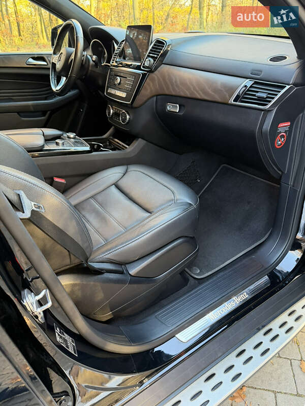 Внедорожник / Кроссовер Mercedes-Benz GLE-Class Coupe 2019 в Львове фото 13 Внедорожник / Кроссовер Mercedes-Benz GLE-Class Coupe 2019 в Львове