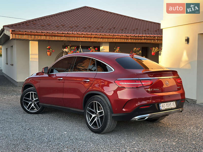Внедорожник / Кроссовер Mercedes-Benz GLE-Class Coupe 2015 в Ужгороде фото 2 Внедорожник / Кроссовер Mercedes-Benz GLE-Class Coupe 2015 в Ужгороде