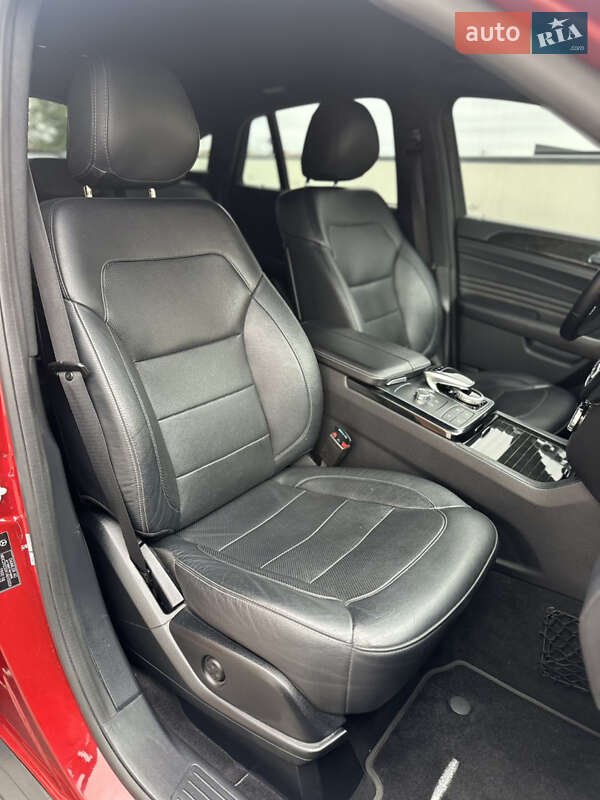 Внедорожник / Кроссовер Mercedes-Benz GLE-Class Coupe 2015 в Ужгороде фото 47 Внедорожник / Кроссовер Mercedes-Benz GLE-Class Coupe 2015 в Ужгороде