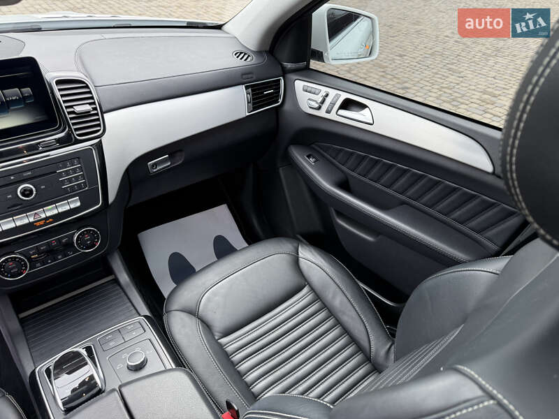 Позашляховик / Кросовер Mercedes-Benz GLE-Class Coupe 2017 в Тернополі фото 73 Позашляховик / Кросовер Mercedes-Benz GLE-Class Coupe 2017 в Тернополі