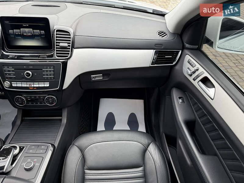 Позашляховик / Кросовер Mercedes-Benz GLE-Class Coupe 2017 в Тернополі фото 91 Позашляховик / Кросовер Mercedes-Benz GLE-Class Coupe 2017 в Тернополі