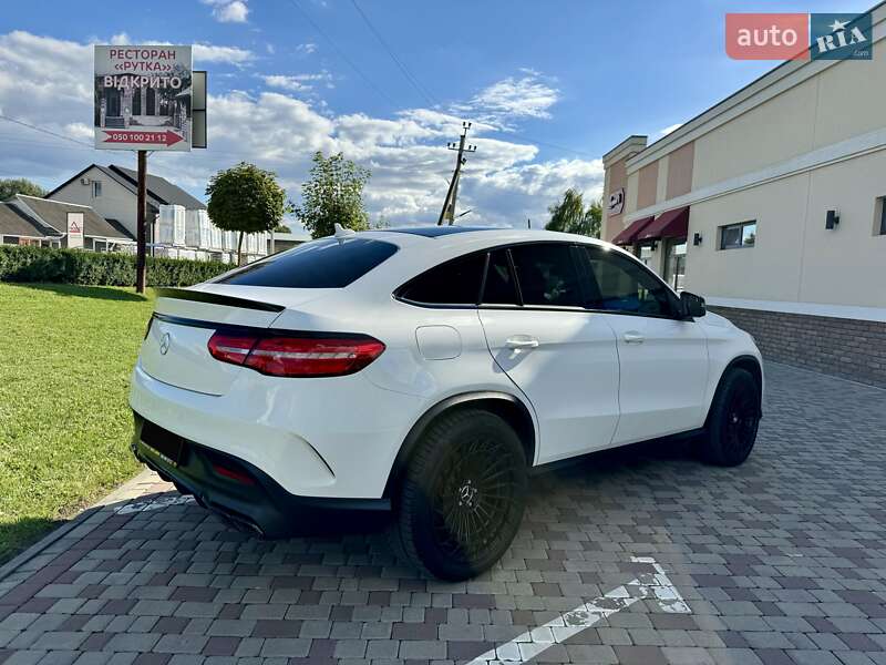 Внедорожник / Кроссовер Mercedes-Benz GLE-Class Coupe 2016 в Черновцах фото 12 Внедорожник / Кроссовер Mercedes-Benz GLE-Class Coupe 2016 в Черновцах