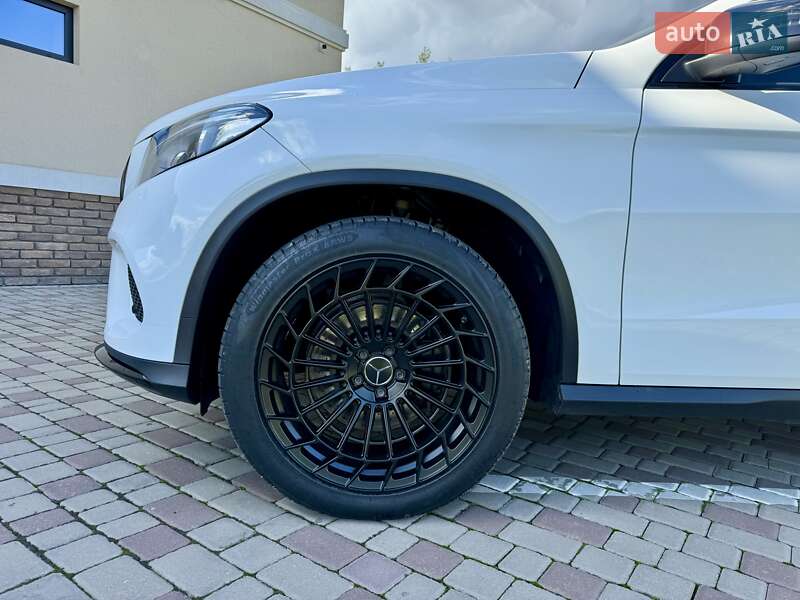 Внедорожник / Кроссовер Mercedes-Benz GLE-Class Coupe 2016 в Черновцах фото 19 Внедорожник / Кроссовер Mercedes-Benz GLE-Class Coupe 2016 в Черновцах