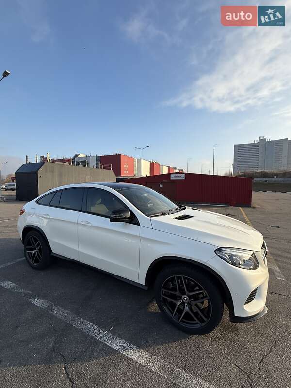 Позашляховик / Кросовер Mercedes-Benz GLE-Class Coupe 2018 в Києві фото 15 Позашляховик / Кросовер Mercedes-Benz GLE-Class Coupe 2018 в Києві