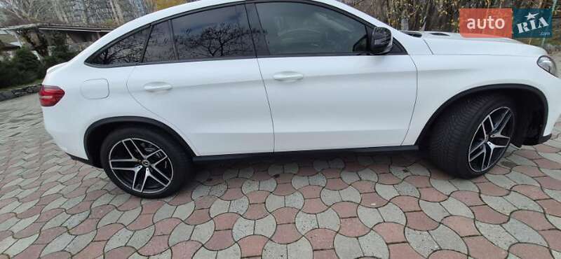 Позашляховик / Кросовер Mercedes-Benz GLE-Class Coupe 2017 в Дніпрі