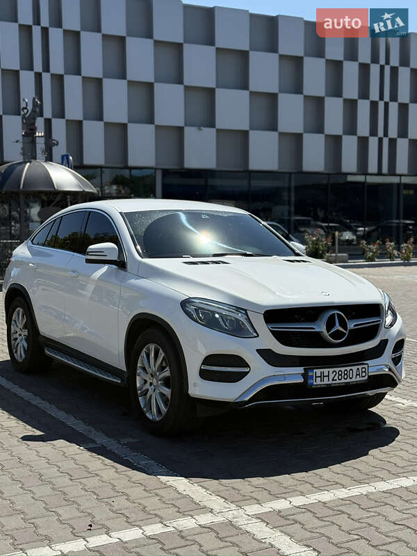 Позашляховик / Кросовер Mercedes-Benz GLE-Class Coupe 2016 в Одесі фото 3 Позашляховик / Кросовер Mercedes-Benz GLE-Class Coupe 2016 в Одесі
