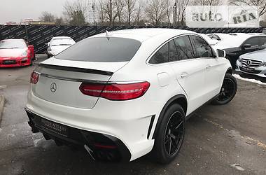 Внедорожник / Кроссовер Mercedes-Benz GLE-Class 2016 в Киеве