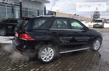 Внедорожник / Кроссовер Mercedes-Benz GLE-Class 2017 в 
