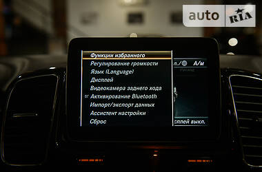 Позашляховик / Кросовер Mercedes-Benz GLE-Class 2017 в 