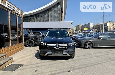 Позашляховик / Кросовер Mercedes-Benz GLE-Class 2019 в 