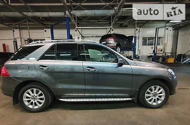 Позашляховик / Кросовер Mercedes-Benz GLE-Class 2018 в 