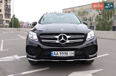 Внедорожник / Кроссовер Mercedes-Benz GLE-Class 2016 в 