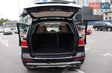 Внедорожник / Кроссовер Mercedes-Benz GLE-Class 2016 в 