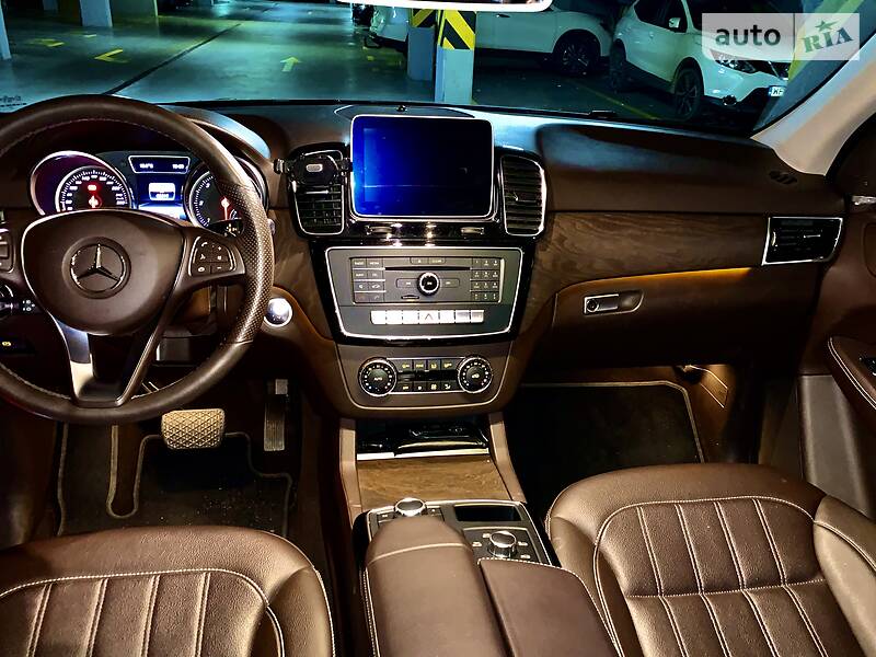 Позашляховик / Кросовер Mercedes-Benz GLE-Class 2017 в Запоріжжі фото 6 Позашляховик / Кросовер Mercedes-Benz GLE-Class 2017 в Запоріжжі