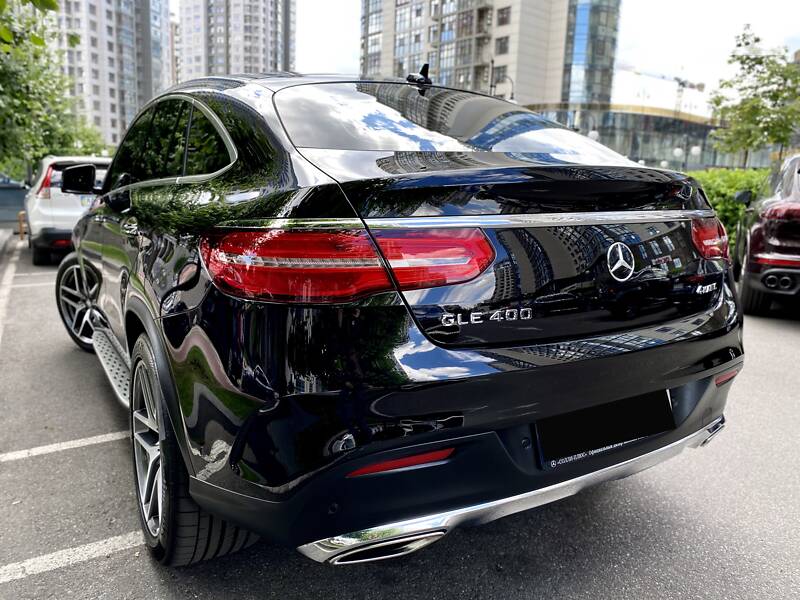 Позашляховик / Кросовер Mercedes-Benz GLE-Class 2016 в Києві