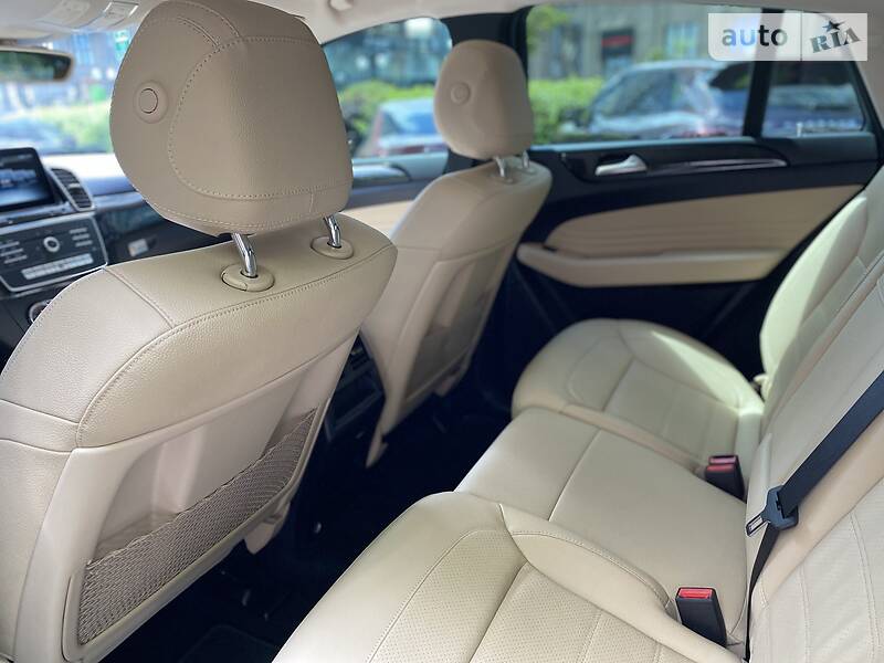 Позашляховик / Кросовер Mercedes-Benz GLE-Class 2016 в Києві
