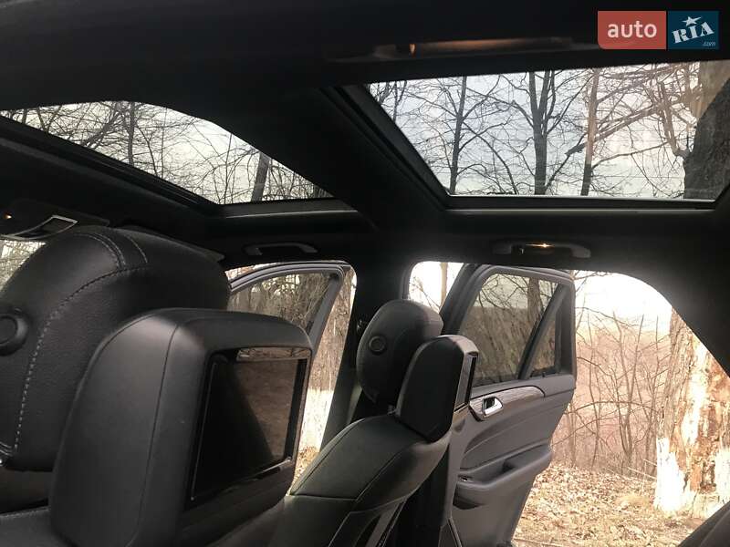 Внедорожник / Кроссовер Mercedes-Benz GLE-Class 2016 в Умани