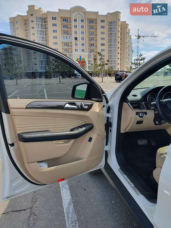 Внедорожник / Кроссовер Mercedes-Benz GLE-Class 2017 в Николаеве