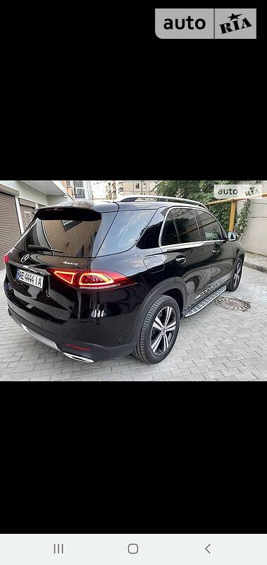 Внедорожник / Кроссовер Mercedes-Benz GLE-Class 2019 в Иршаве