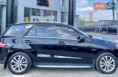 Седан Mercedes-Benz GLE-Class 2018 в 