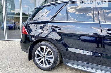 Седан Mercedes-Benz GLE-Class 2018 в 