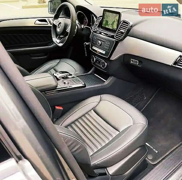 Внедорожник / Кроссовер Mercedes-Benz GLE-Class 2017 в Луцке