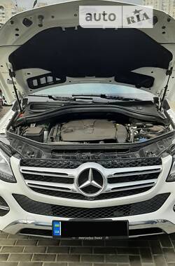 Внедорожник / Кроссовер Mercedes-Benz GLE-Class 2016 в Полтаве
