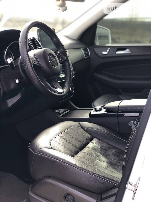 Позашляховик / Кросовер Mercedes-Benz GLE-Class 2017 в Києві