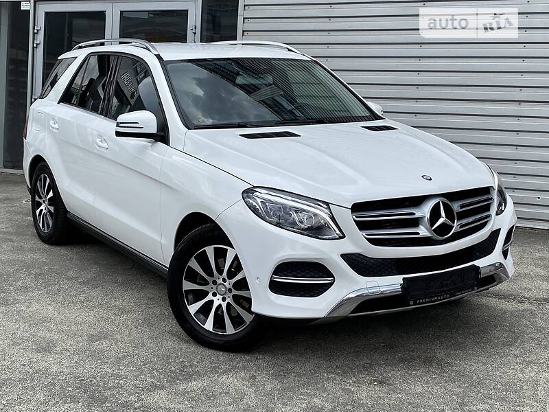 Внедорожник / Кроссовер Mercedes-Benz GLE-Class 2015 в 