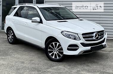 Внедорожник / Кроссовер Mercedes-Benz GLE-Class 2015 в 