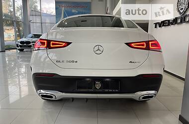 Позашляховик / Кросовер Mercedes-Benz GLE-Class 2022 в 