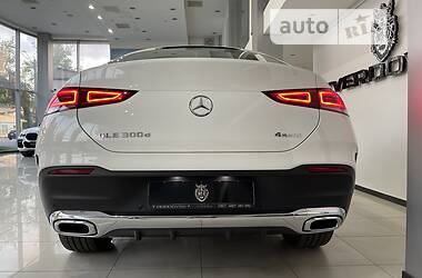 Позашляховик / Кросовер Mercedes-Benz GLE-Class 2022 в 