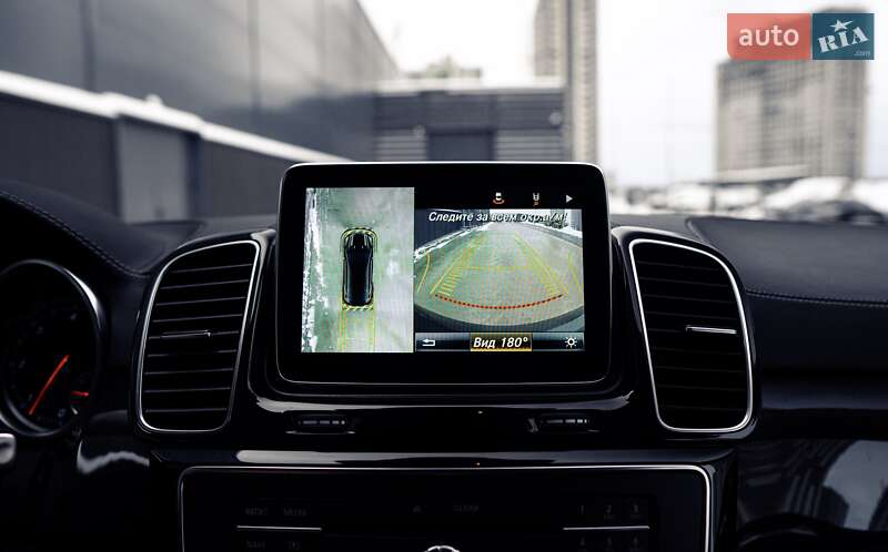 Внедорожник / Кроссовер Mercedes-Benz GLE-Class 2015 в Киеве