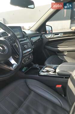 Внедорожник / Кроссовер Mercedes-Benz GLE-Class 2017 в 
